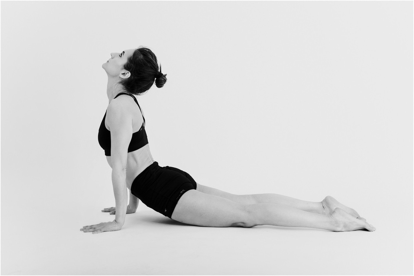 Postură cobra, practică de yoga